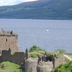 Co se ví o tajemné příšeře z jezera Loch Ness
