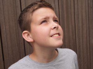 Co může způsobit pískot v uších?