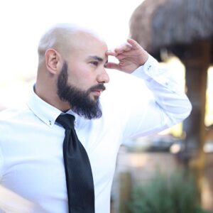 Co si obléknout, pokud je předepsaný dress code black nebo white tie? 
