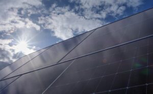 Lidé zvažují fotovoltaiku, někdy hází ručník do ringu finance
