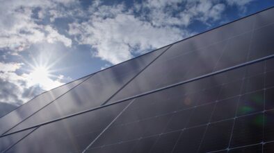 Lidé zvažují fotovoltaiku, někdy hází ručník do ringu finance