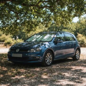 Auto v horku: co v něm nenechávat a jak ho zchladit